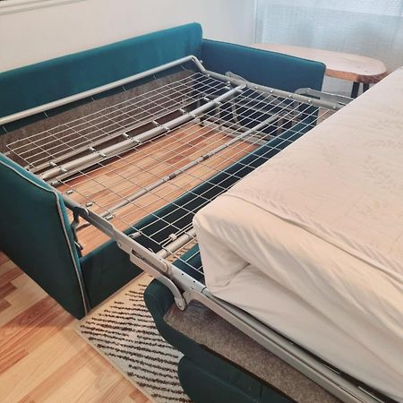 Stay In Aux: Central 2-Room Apartment with 24/7 Check-In Augsburg Exterior photo